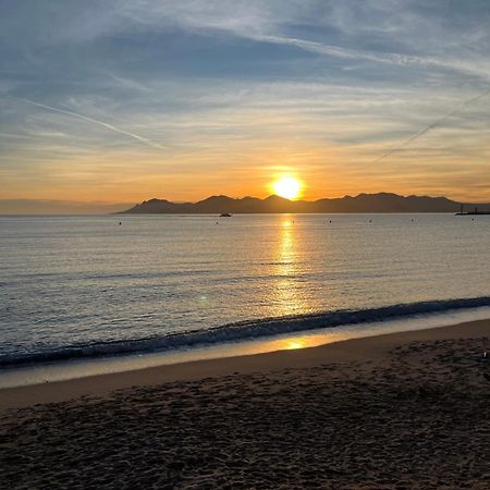Cannes, Croisette, Palais Miramar Exteriér fotografie